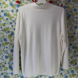 Vintage fashion bug soft white turtle neck sweater women’s large 14/16
